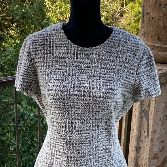 Theory Corset Tee Arbor Tweed Dress Gray and Cream Sheath Midi Dress Sz 12 - Picture 3 of 9